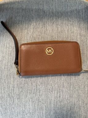 Michael Kors Brown Leather Wristlet Wallet with Gold Logo